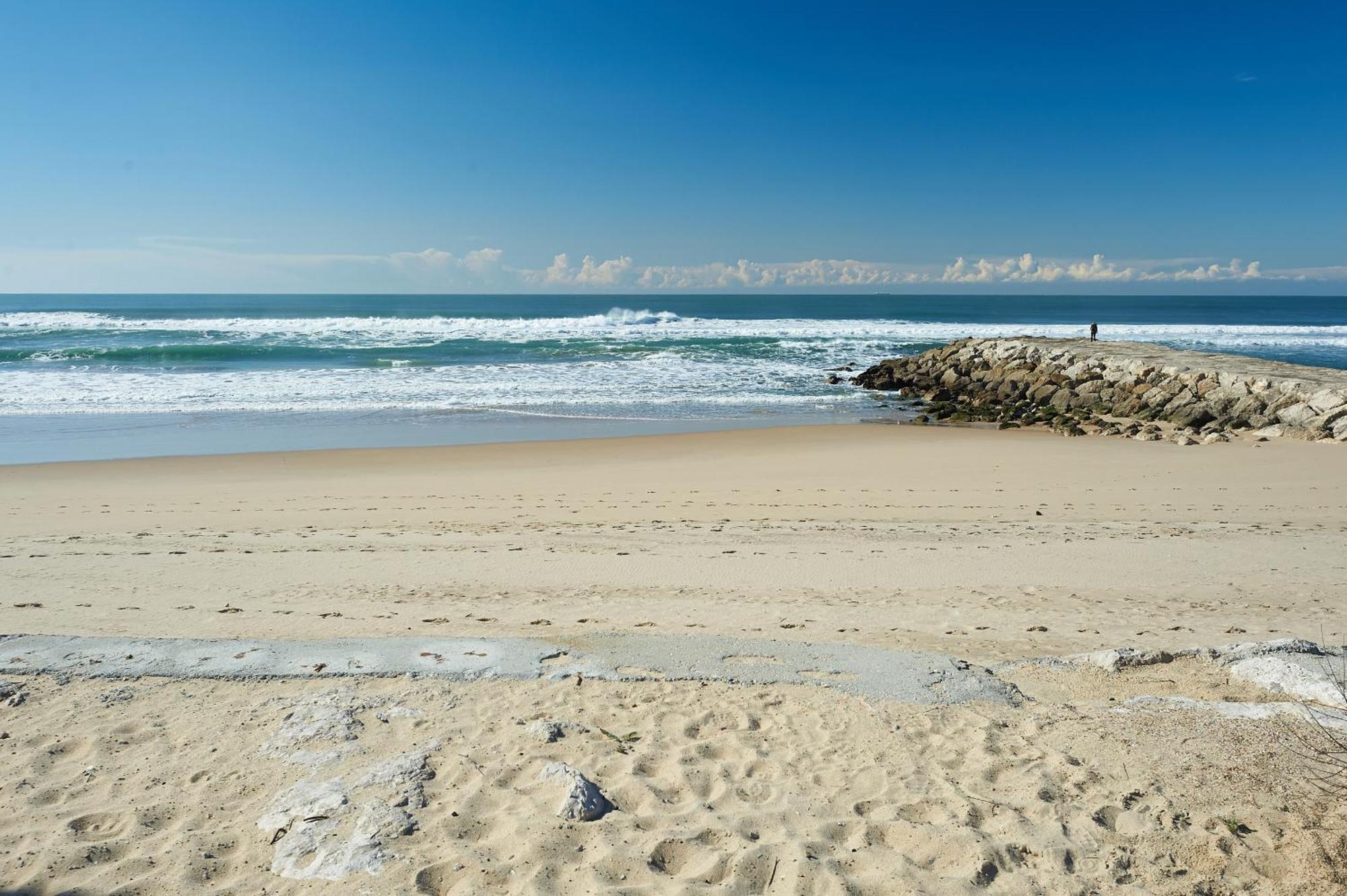 קוסטה דה קפאריקה Beguest Beachfront Apartment Caparica Lisbon מראה חיצוני תמונה