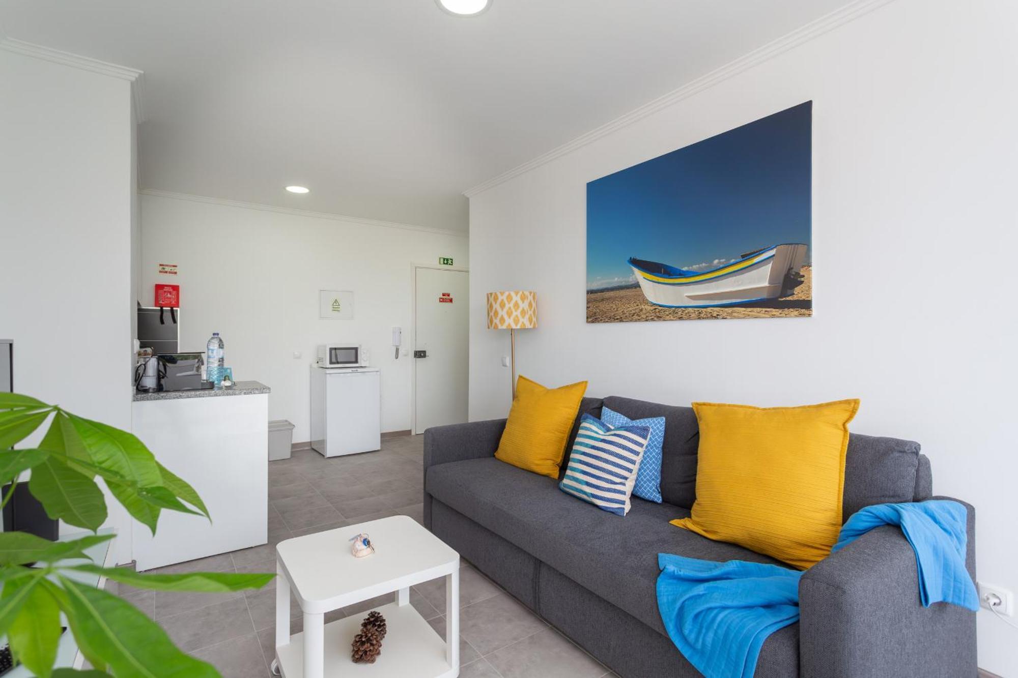 קוסטה דה קפאריקה Beguest Beachfront Apartment Caparica Lisbon מראה חיצוני תמונה
